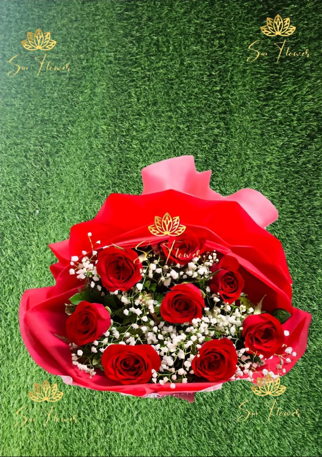 Elegant 8 Red Rose Bouquet in Signature Gold Wrap