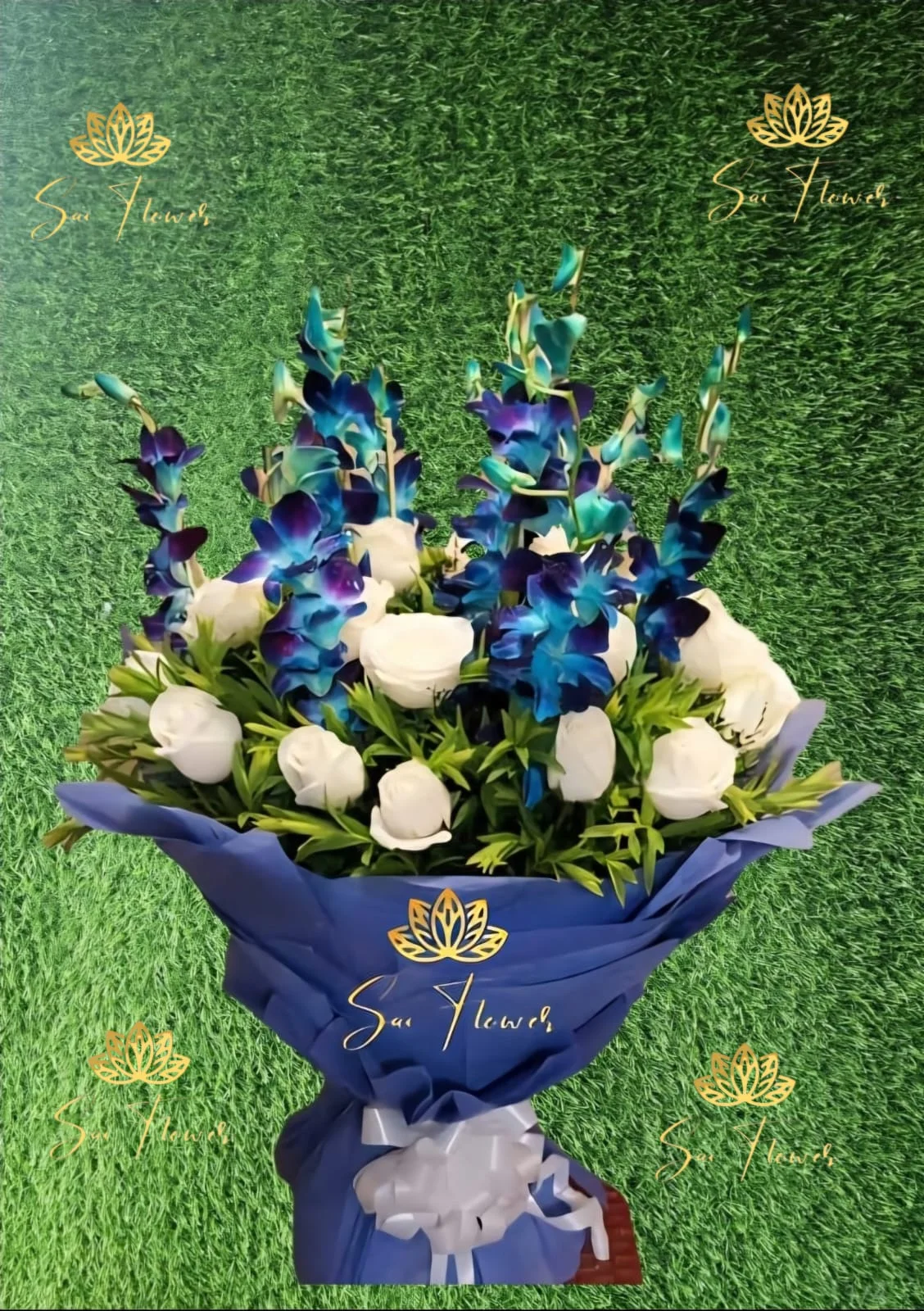Luxury Blue Orchid & White Rose Bouquet – Premium Exotic Flower Arrangement by Sai Flower