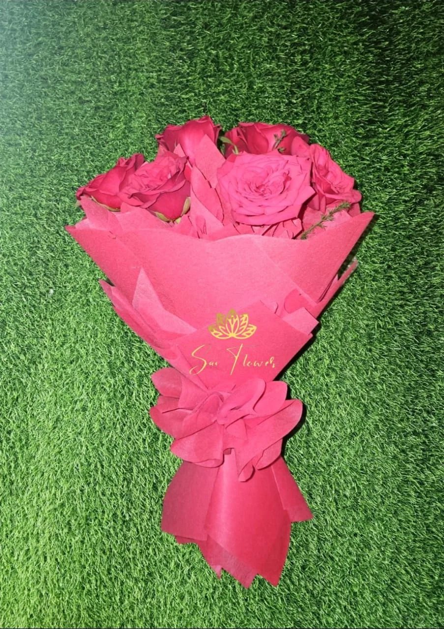 Crimson Embrace: Premium Red Rose Bouquet for Anniversary - SaiFlower Delhi Florist