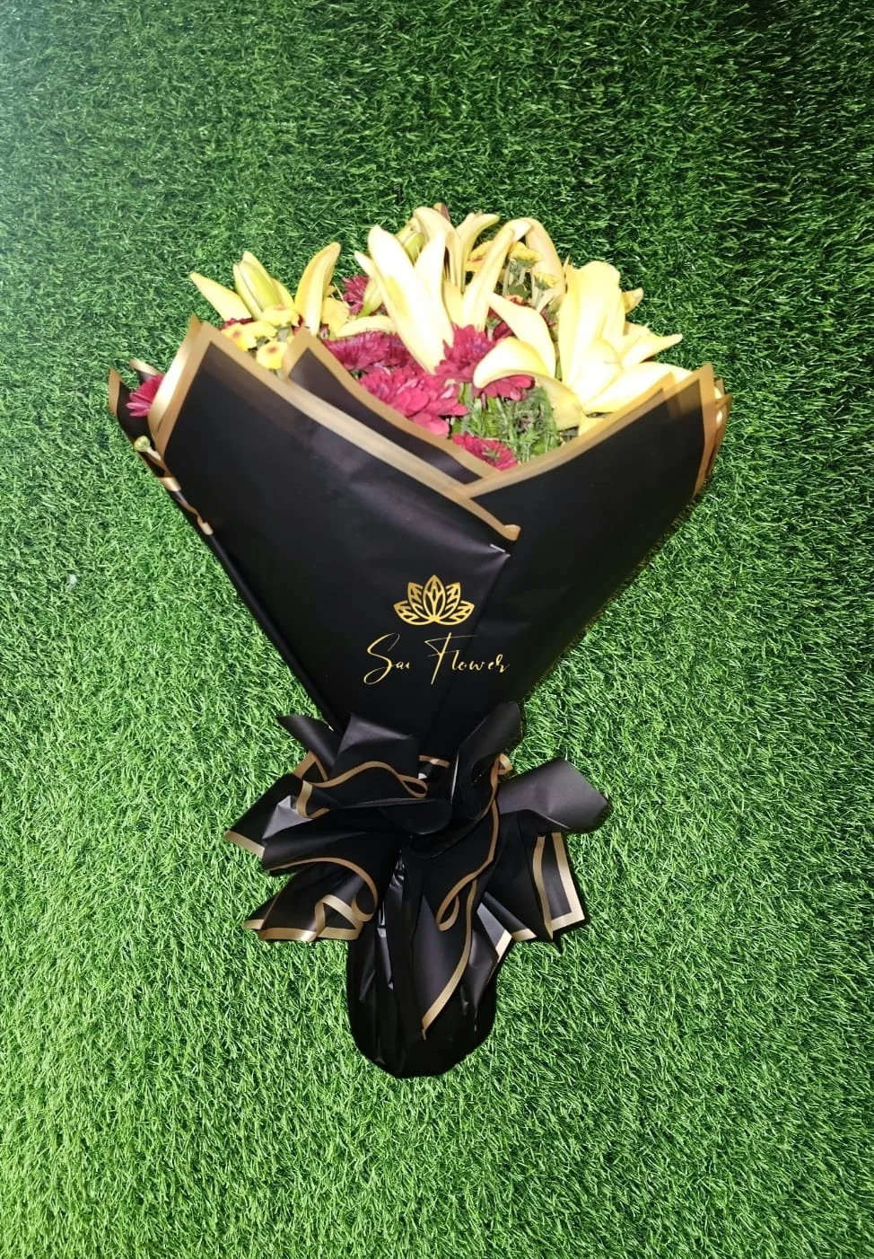 Luxury Yellow Lily & Mixed Flower Bouquet – Premium Black Wrap Designer Arrangement